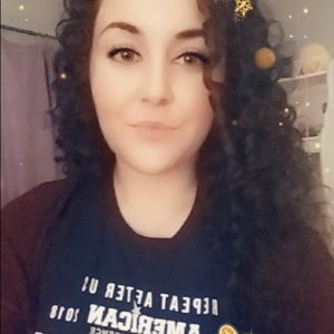 Meet your Posher, Katelyn